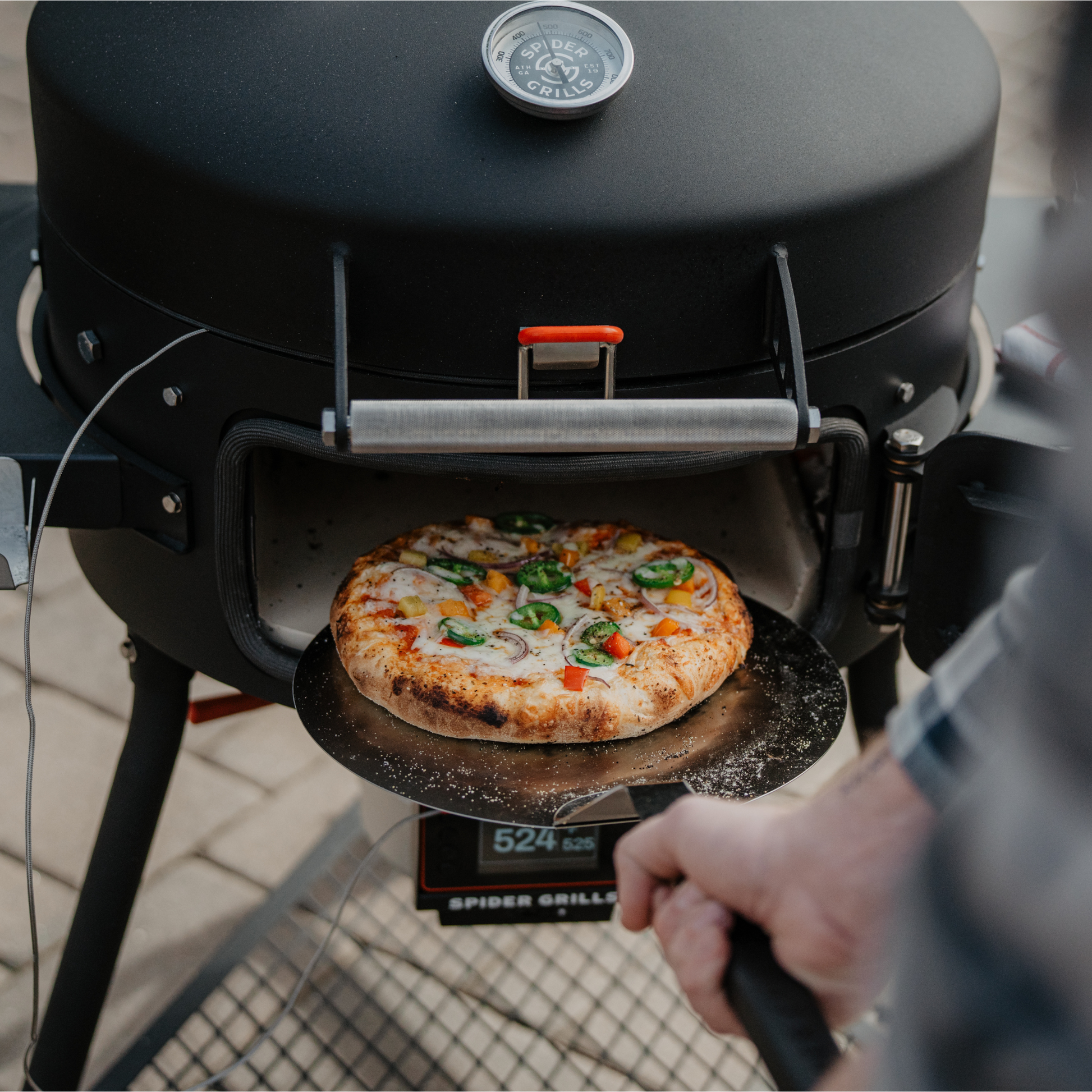 The Huntsman® Forno Ragno™ Pizza Oven – Spider Grills